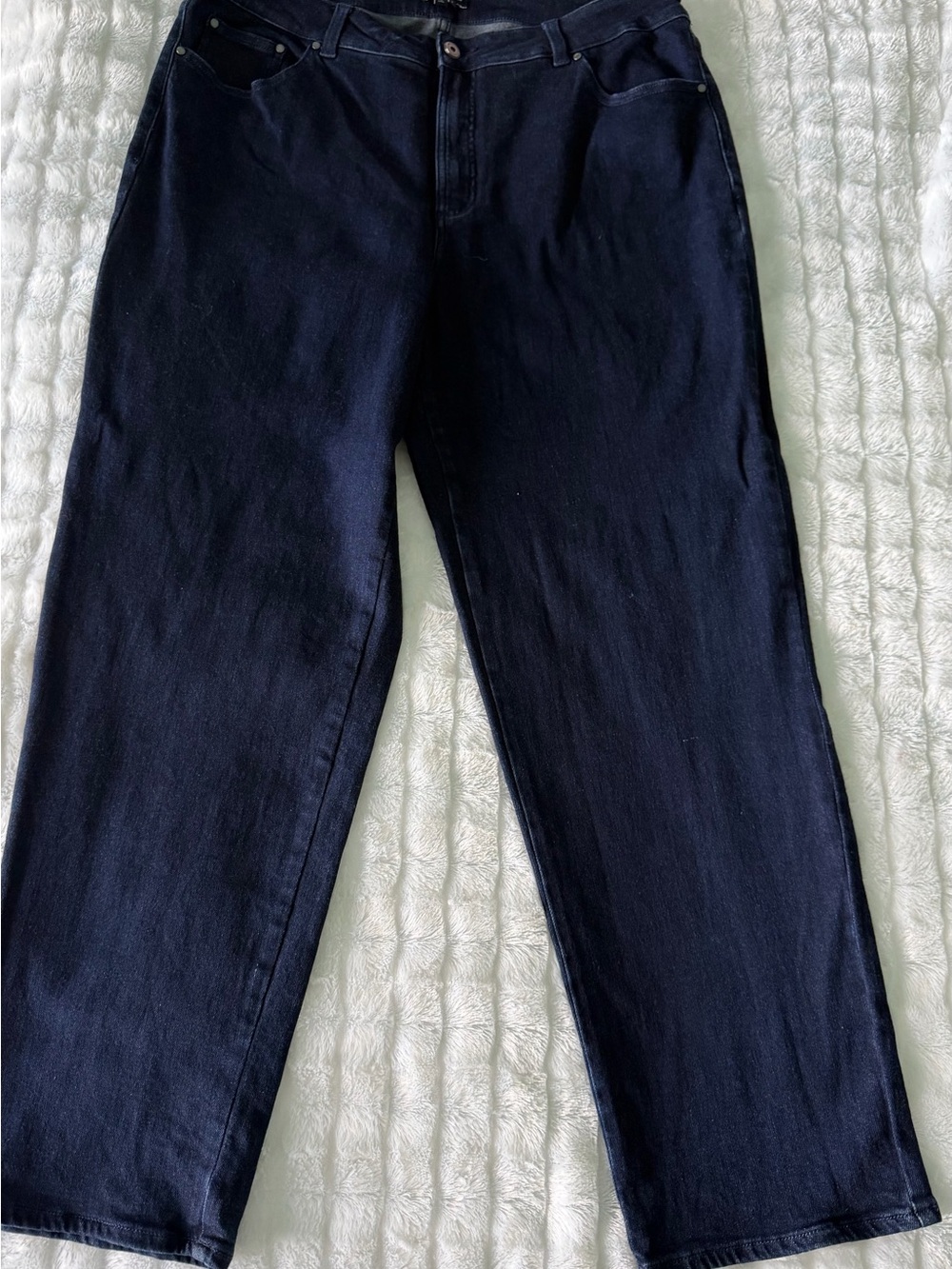 Universal Standard women’s dark-wash  denim jeans in size 18 Long